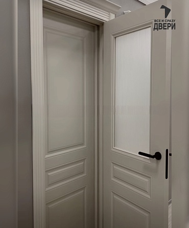 Межкомнатная крашеная дверь Скинни-14 Creamy